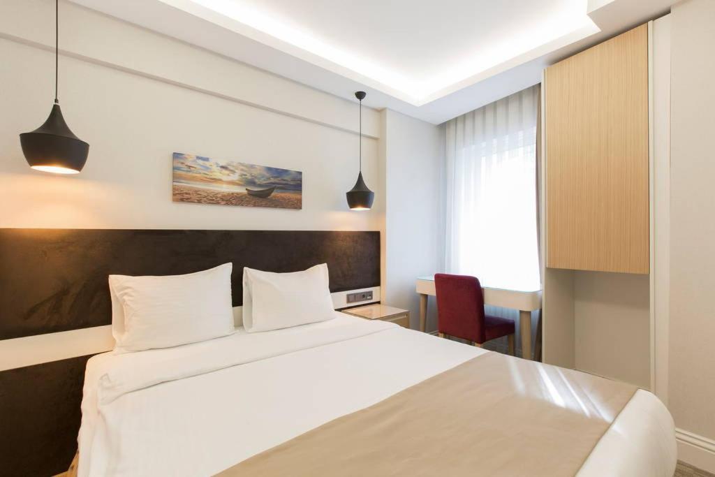 Carina Park Suites Nisantasi Istanboel Buitenkant foto