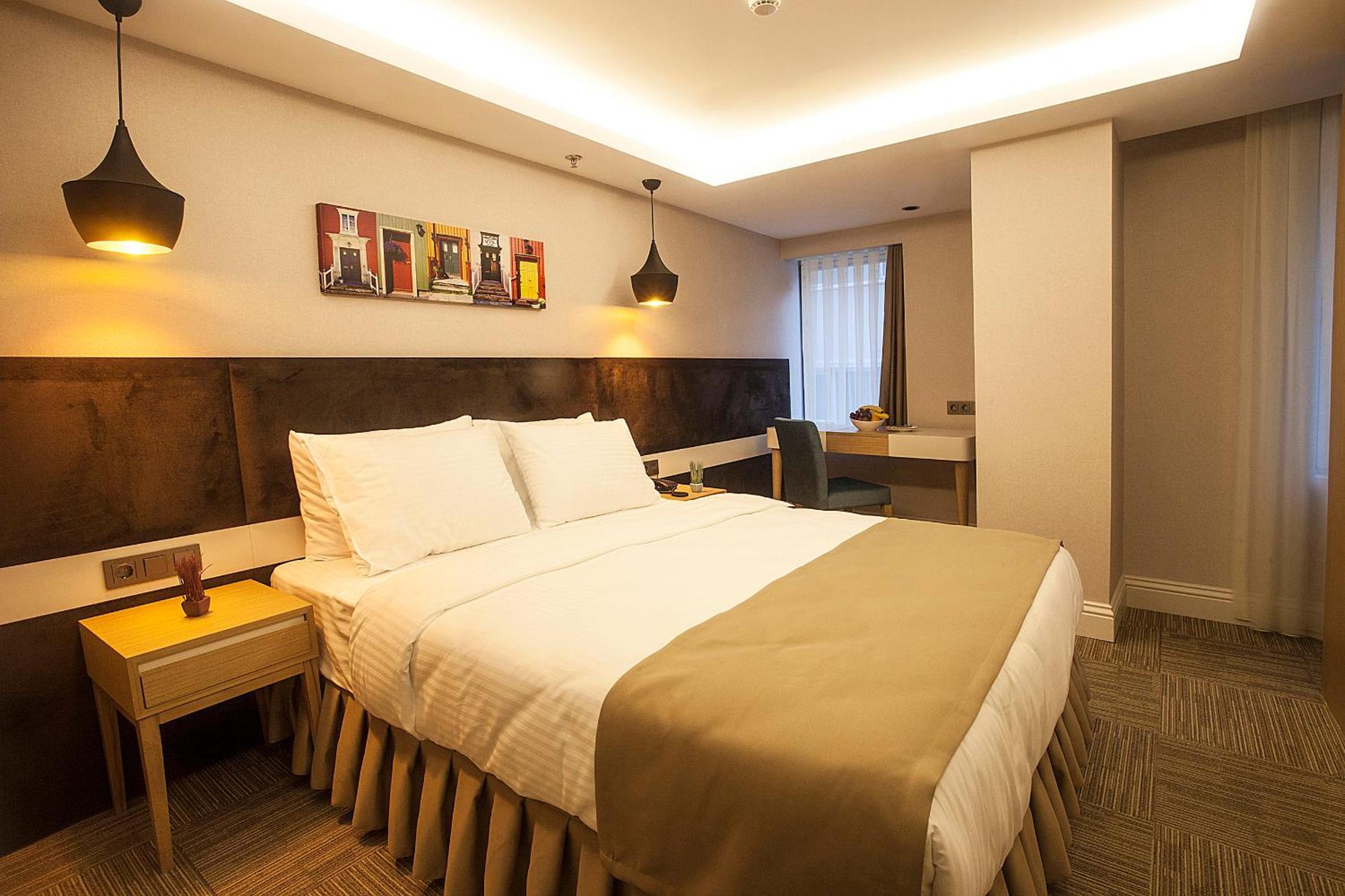 Carina Park Suites Nisantasi Istanboel Buitenkant foto