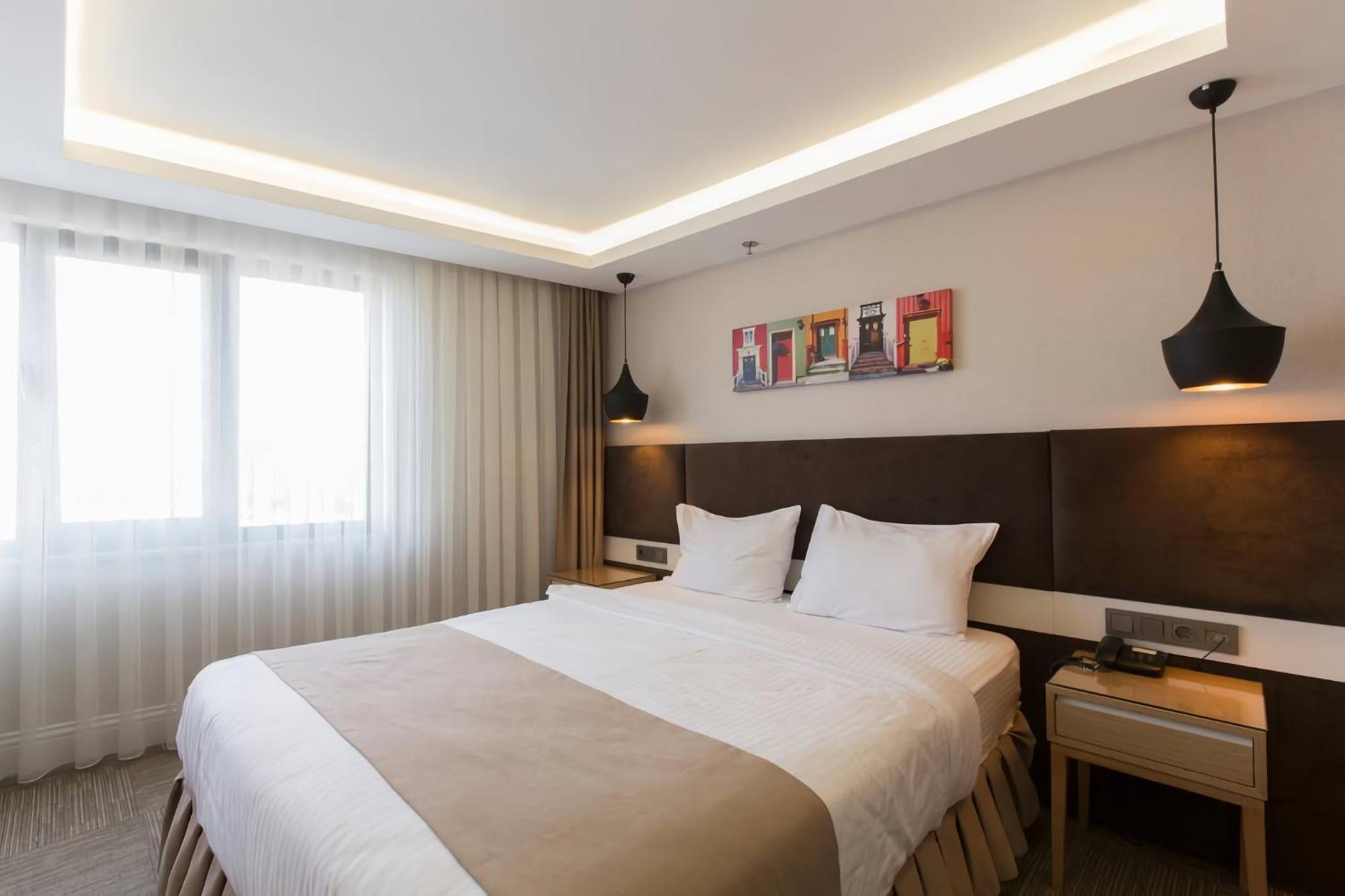 Carina Park Suites Nisantasi Istanboel Buitenkant foto